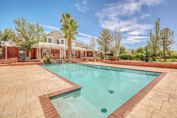 $1,000,000 | 4024 Roadside Court, El Paso, TX 79922
