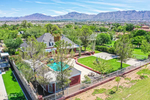 $1,000,000 | 4024 Roadside Court, El Paso, TX 79922