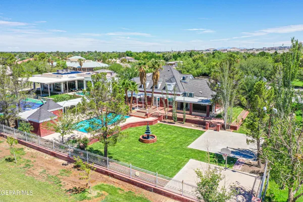 $1,000,000 | 4024 Roadside Court, El Paso, TX 79922