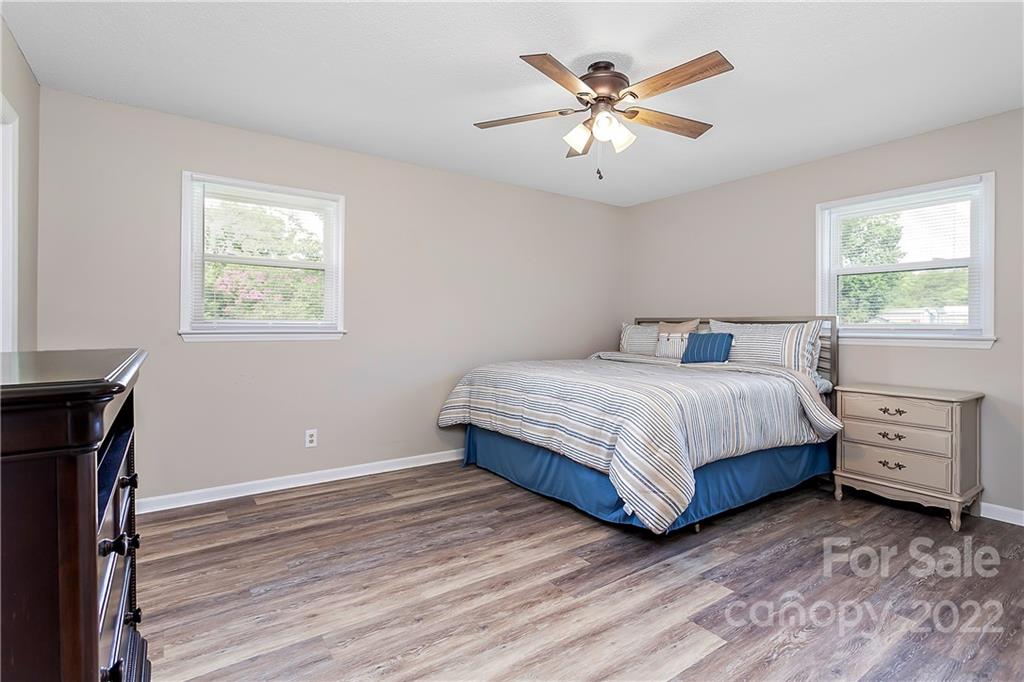 4405 Hickory Grove Road Gastonia, NC 28056 - Photo 11 of 18 Gallery Image 11