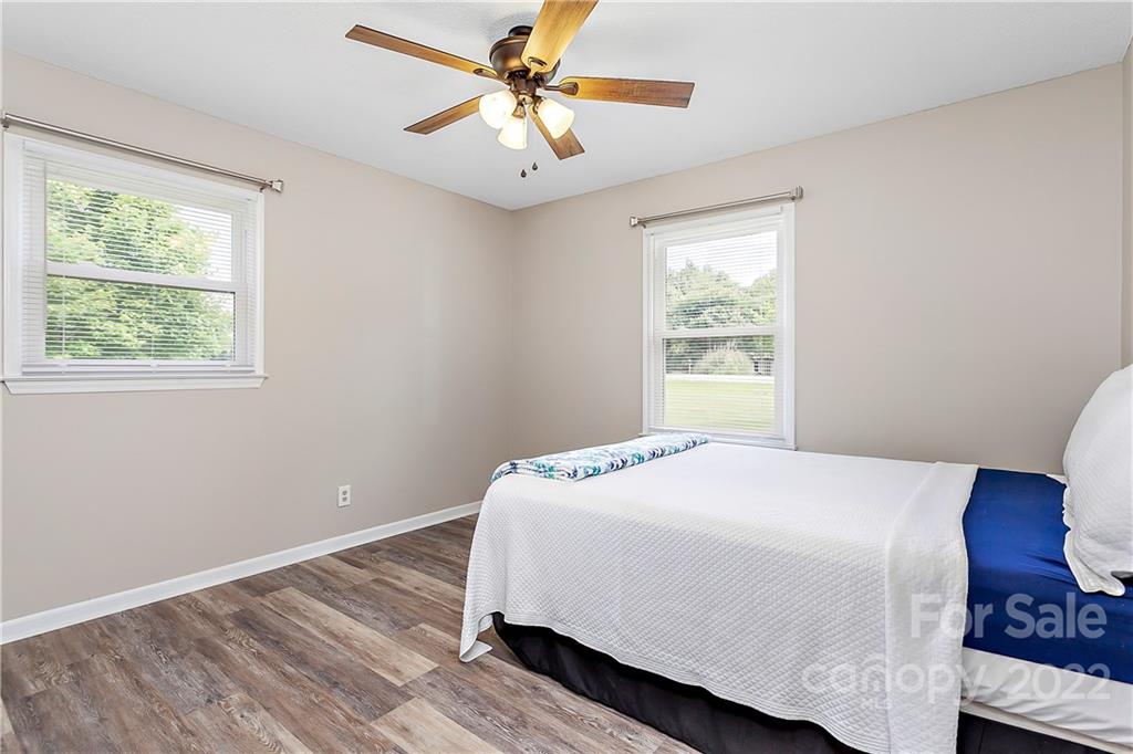 4405 Hickory Grove Road Gastonia, NC 28056 - Photo 14 of 18 Gallery Image 14