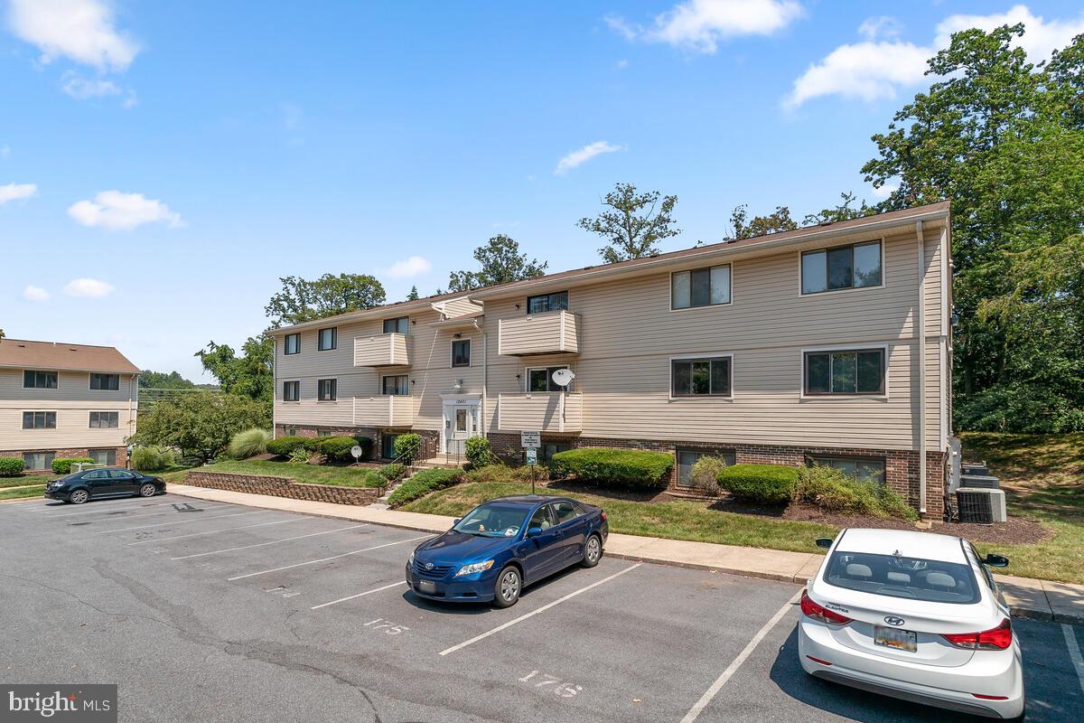 12401 Hickory Tree Way, Unit H Germantown, MD 20874 - Photo 2 of 29
