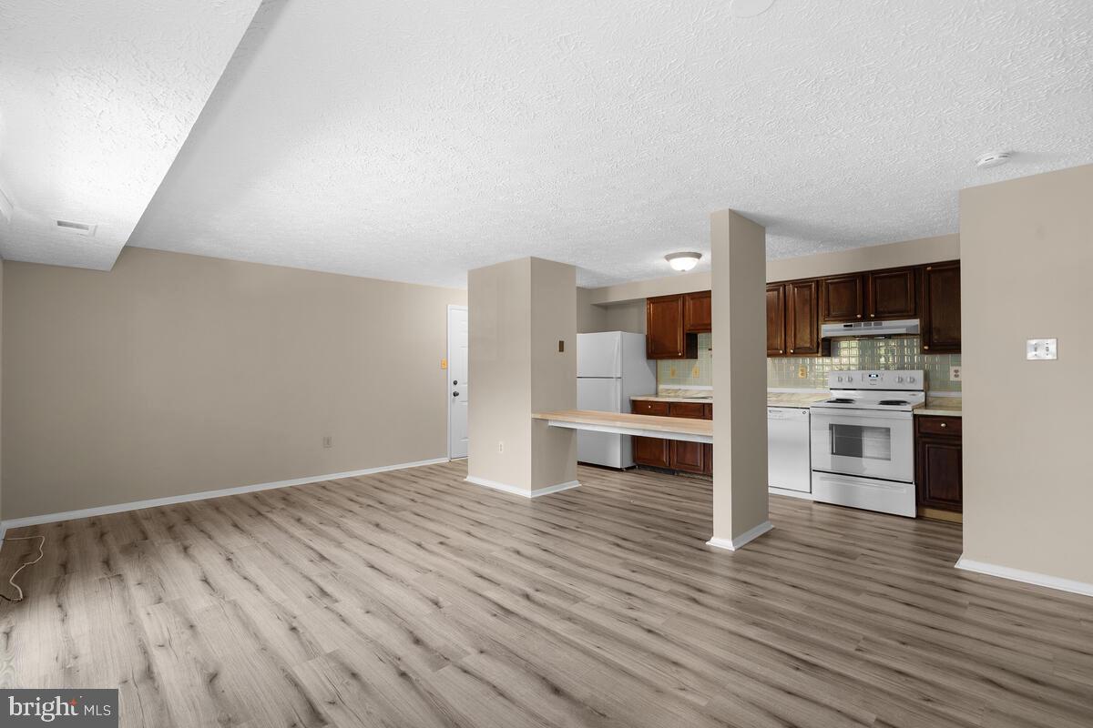 12401 Hickory Tree Way, Unit H Germantown, MD 20874 - Photo 9 of 29