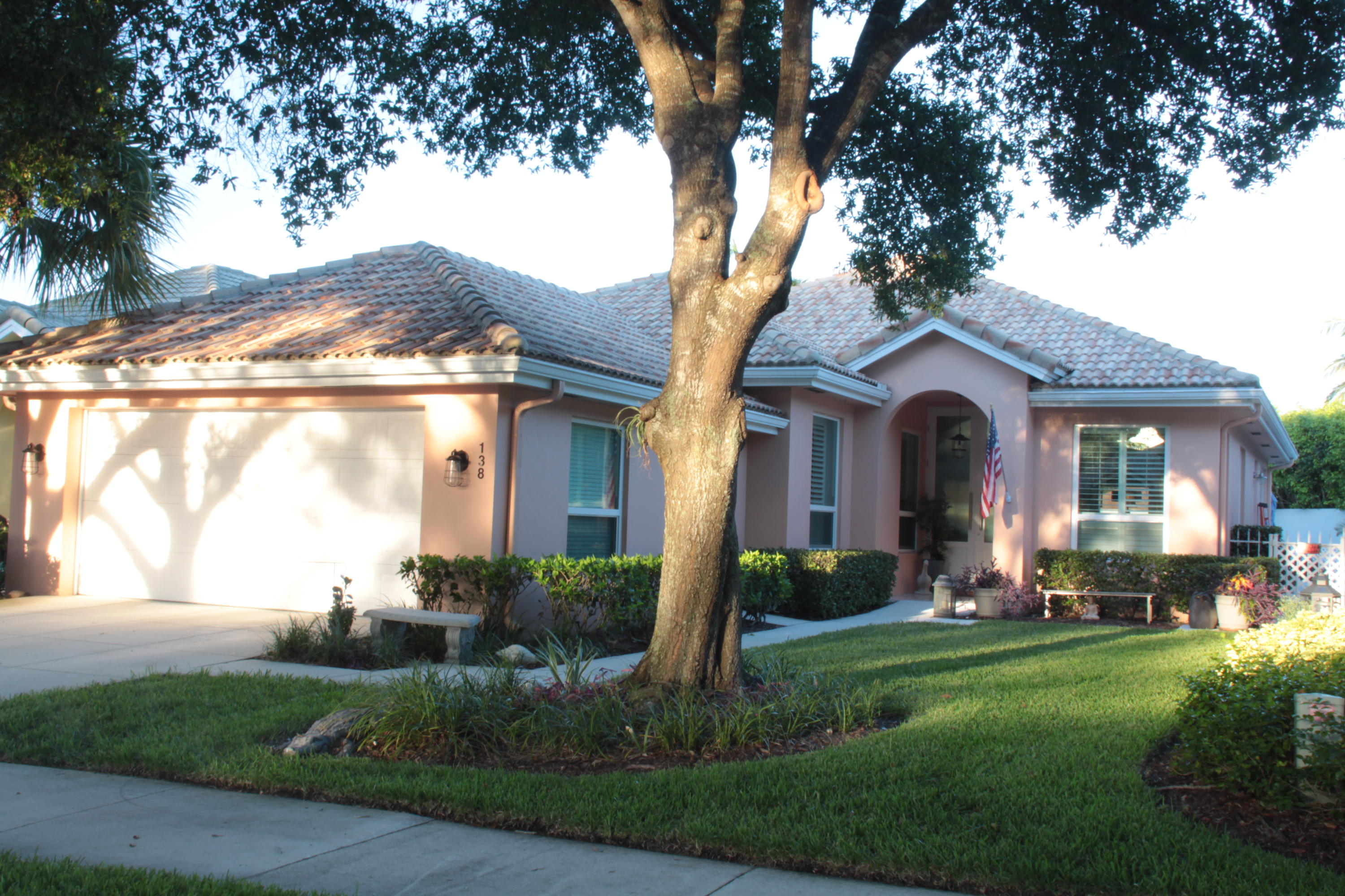 138 Hampton Circle Jupiter, FL 33458 - Photo 1 of 37 House Front