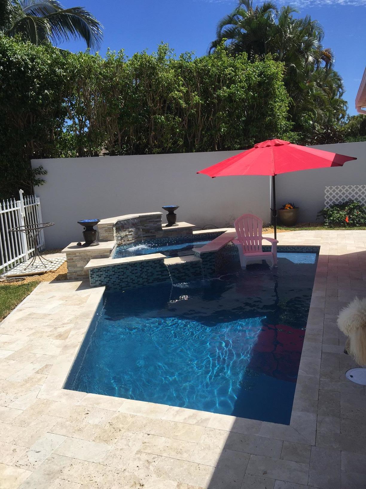 138 Hampton Circle Jupiter, FL 33458 - Photo 18 of 37 138pool