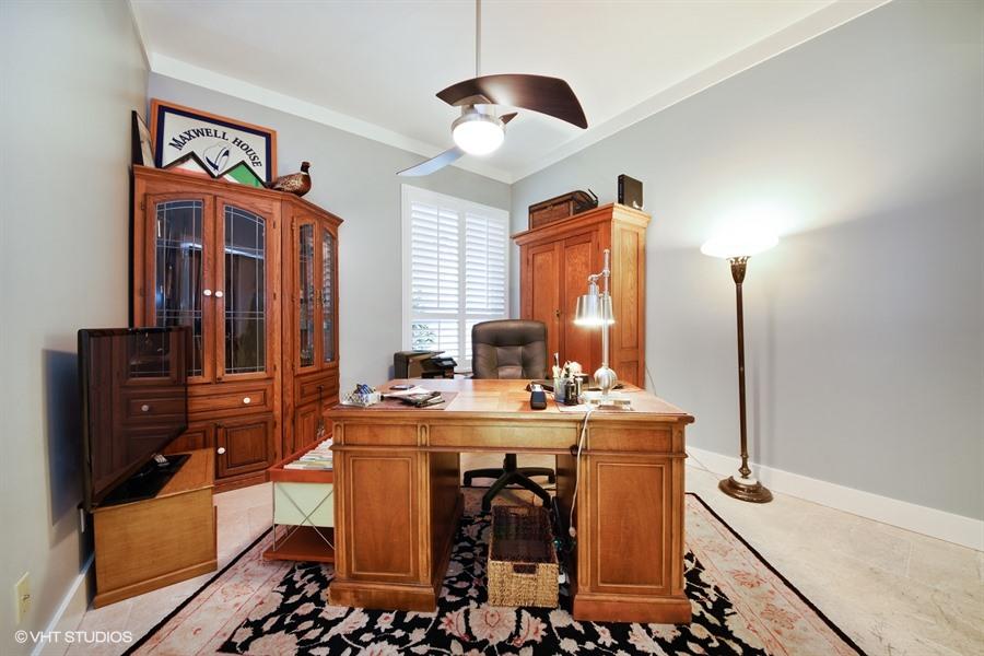 138 Hampton Circle Jupiter, FL 33458 - Photo 7 of 37 07_138HamptonCir_54_Office_LowRes