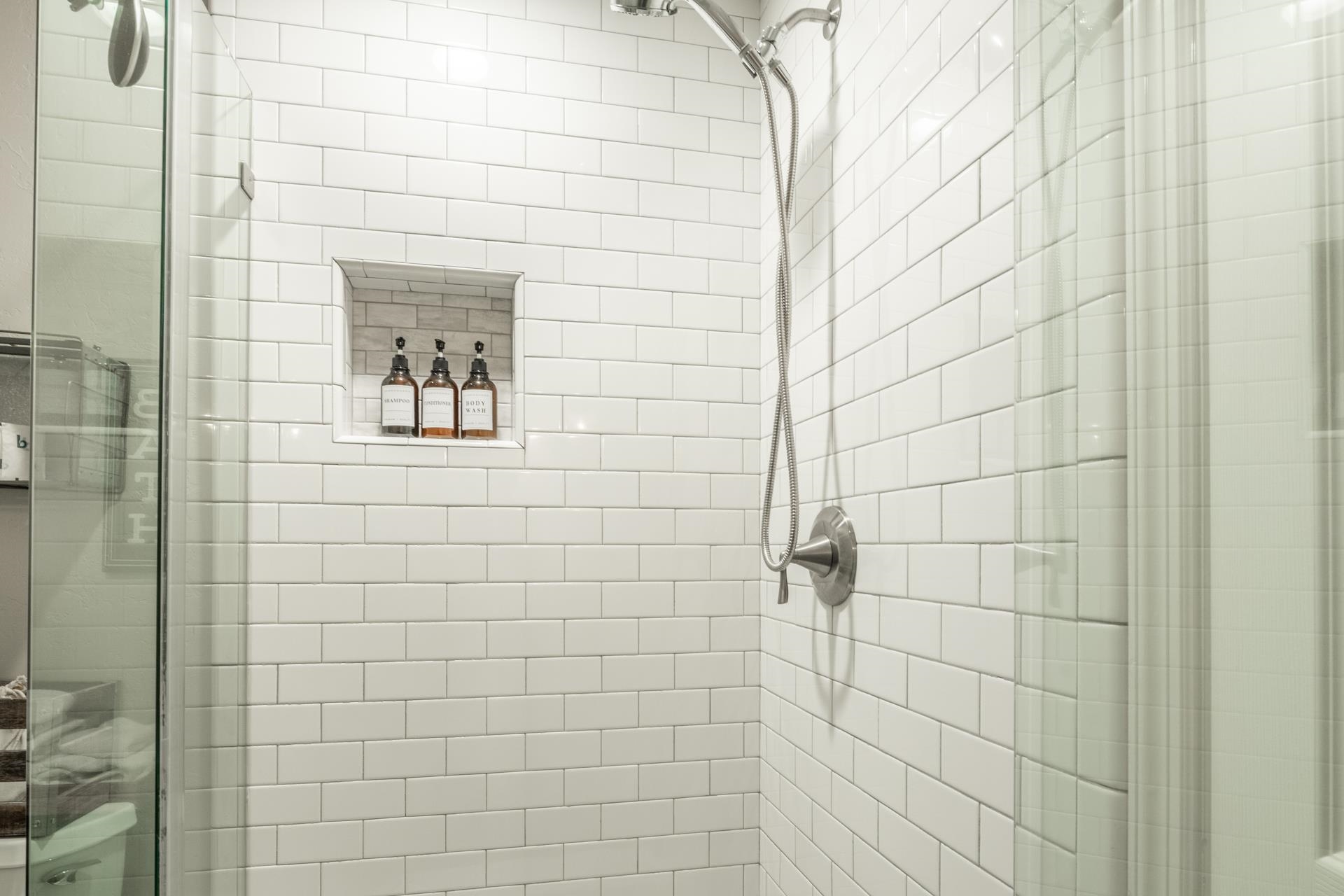 362 Old Mammoth Road, Unit 4 Mammoth Lakes, CA 93546 - Photo 29 of 50 Full bathroom with a stall shower