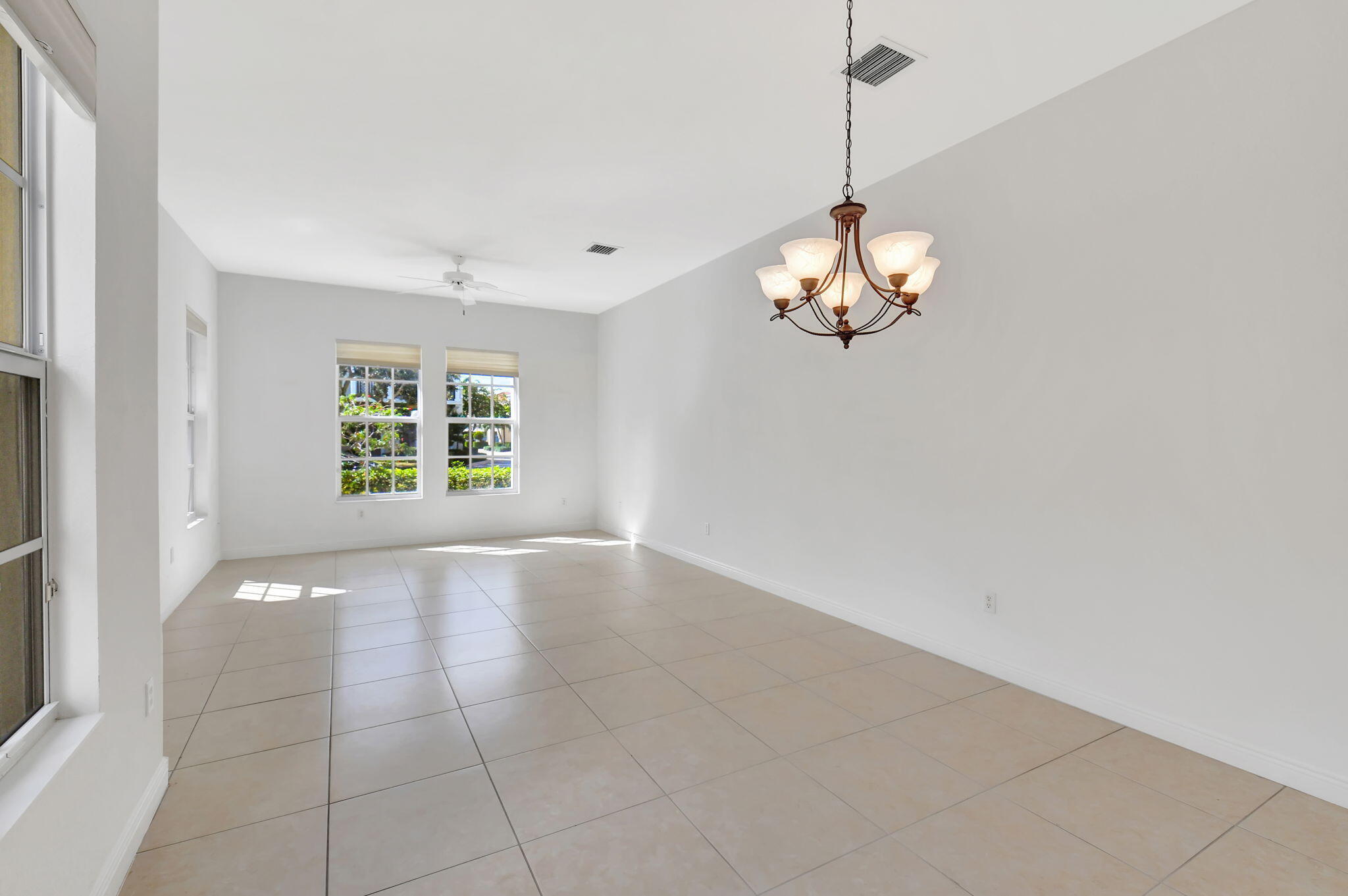 838 Northwest 83rd Lane Boca Raton, FL 33487 - Photo 11 of 68 11-web-or-mls-DSC_9291