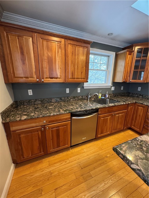 3 Unity Street Pawtucket, RI 02860 - Photo 4 of 22