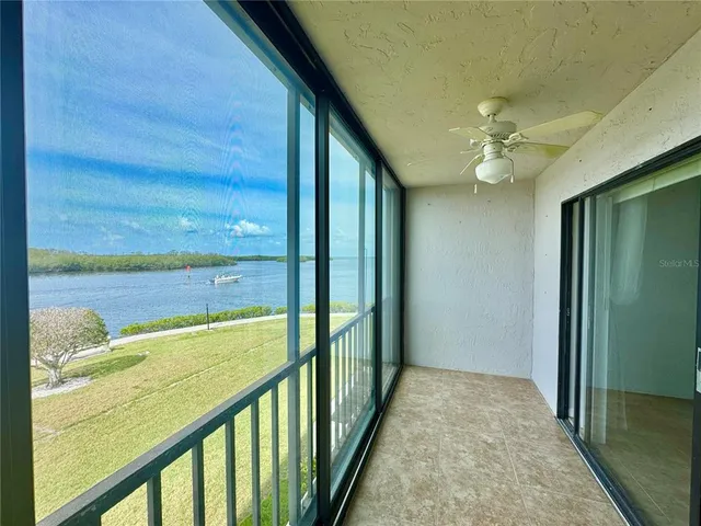 $1,950 | 8150 Brent Street, Unit 716, Port Richey, FL 34668