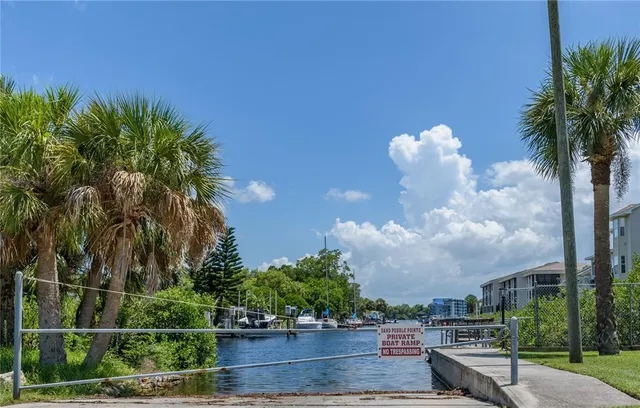 $1,950 | 8150 Brent Street, Unit 716, Port Richey, FL 34668
