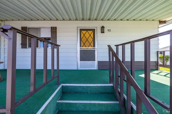 a view of an entryway