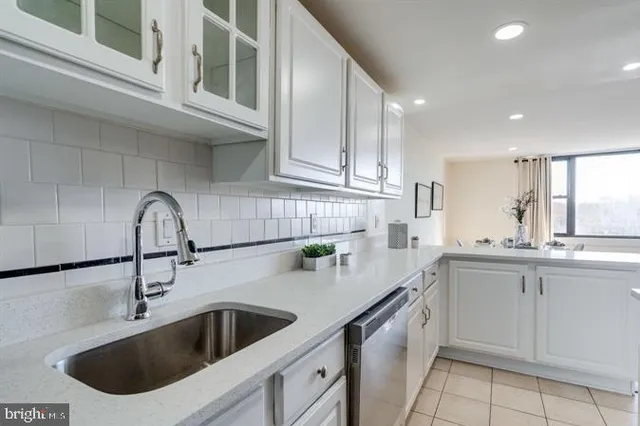 $1,650 | 4600 Duke Street, Unit 508, Alexandria, VA 22304