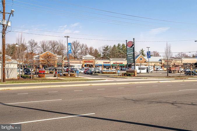 4600 Duke Street, Unit 508 Alexandria, VA 22304 - Photo 3 of 17