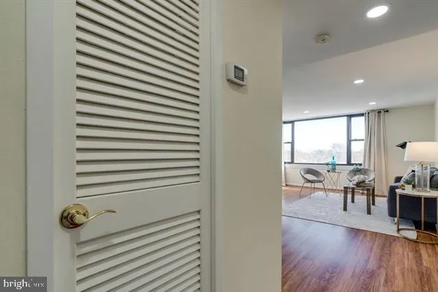 $1,650 | 4600 Duke Street, Unit 508, Alexandria, VA 22304