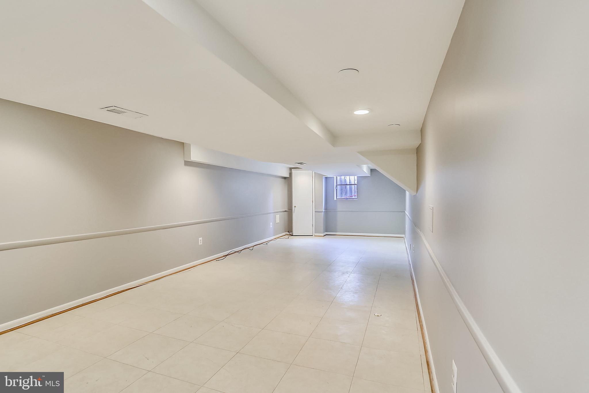 12907 Dean Road Silver Spring, MD 20906 - Photo 28 of 33 Gallery Image 28