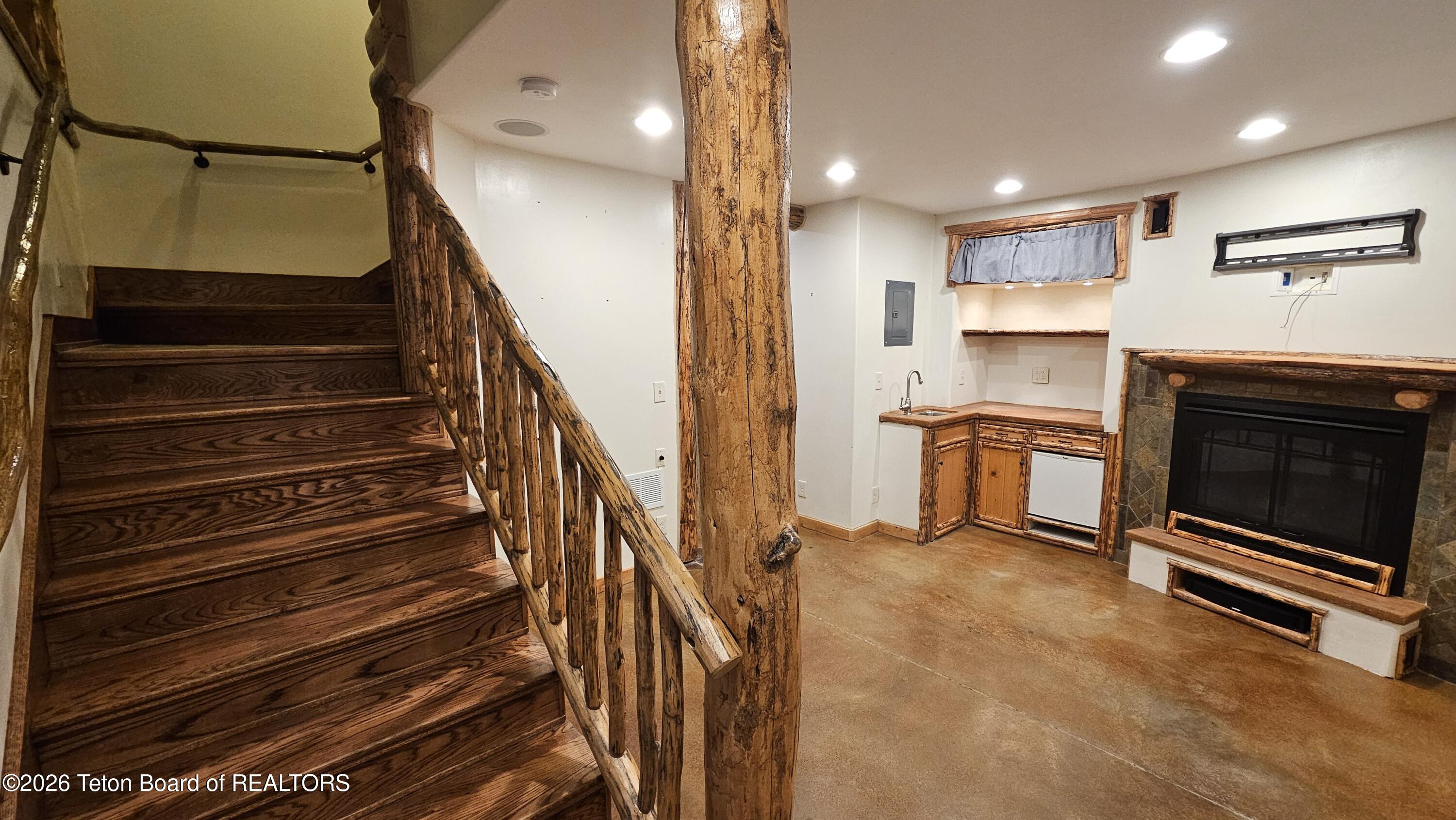 760 West 4000 South Victor, ID 83455 - Photo 17 of 50 20260312_192515