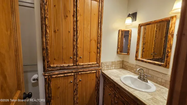 $950,000 | 760 West 4000 South, Victor, ID 83455