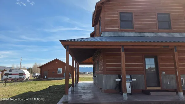 $950,000 | 760 West 4000 South, Victor, ID 83455