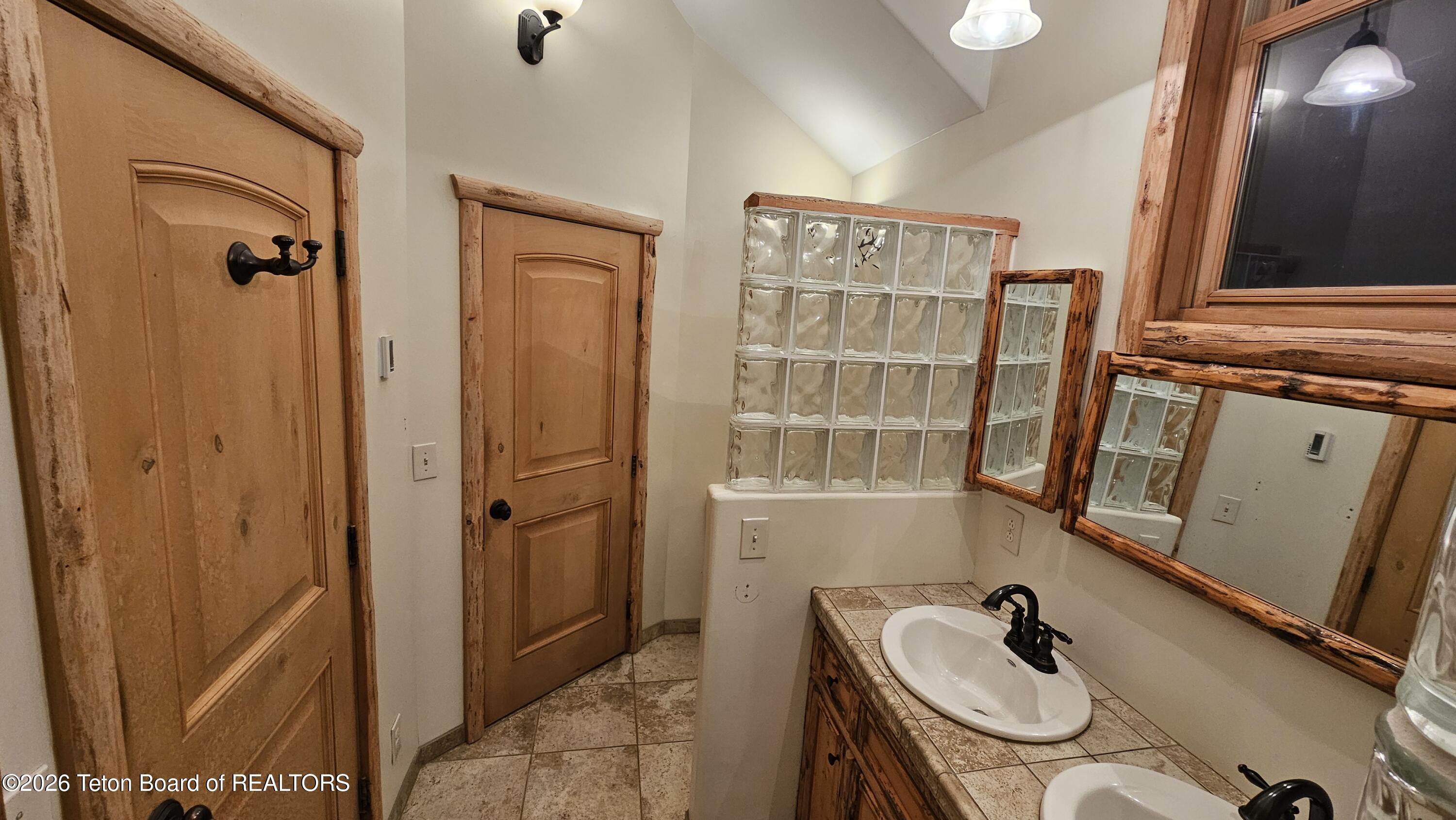 760 West 4000 South Victor, ID 83455 - Photo 31 of 50 20260312_194644