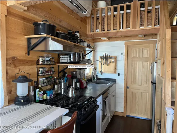 $950,000 | 760 West 4000 South, Victor, ID 83455