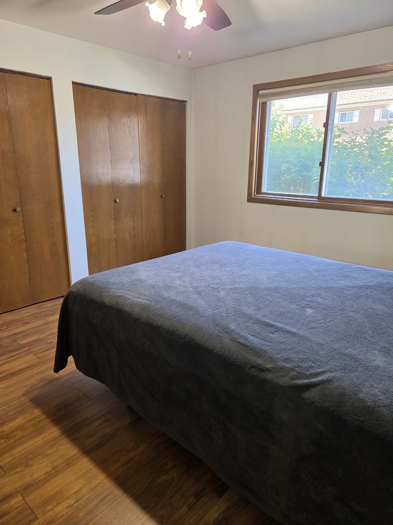 1907 West Golf Road, Unit 1B Mount Prospect, IL 60056 - Photo 10 of 23