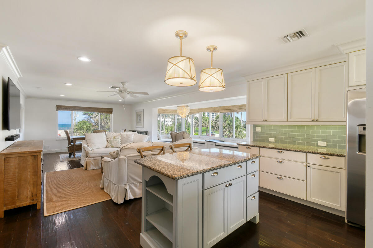 325 South Beach Road, Unit 301 Tequesta, FL 33469 - Photo 16 of 63 325 S Beach RD 301