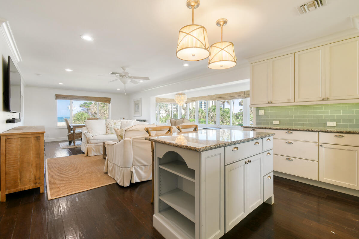 325 South Beach Road, Unit 301 Tequesta, FL 33469 - Photo 18 of 63 325 S Beach RD 301