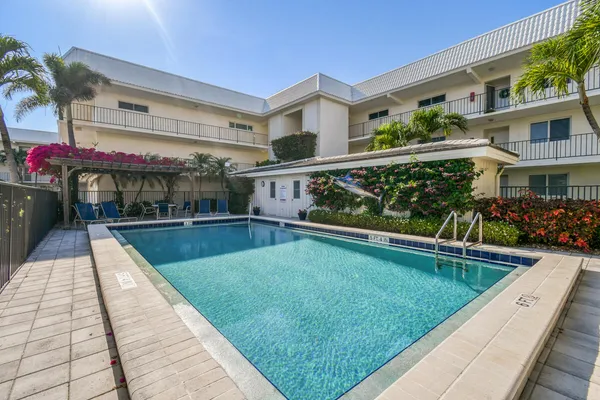 $4,500 | 325 South Beach Road, Unit 301, Tequesta, FL 33469
