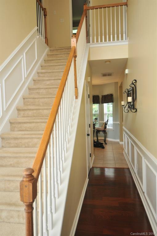 3403 Passour Ridge Lane Charlotte, NC 28269 - Photo 3 of 24