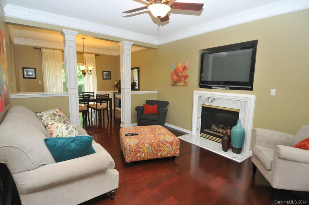 3403 Passour Ridge Lane Charlotte, NC 28269 - Photo 4 of 24