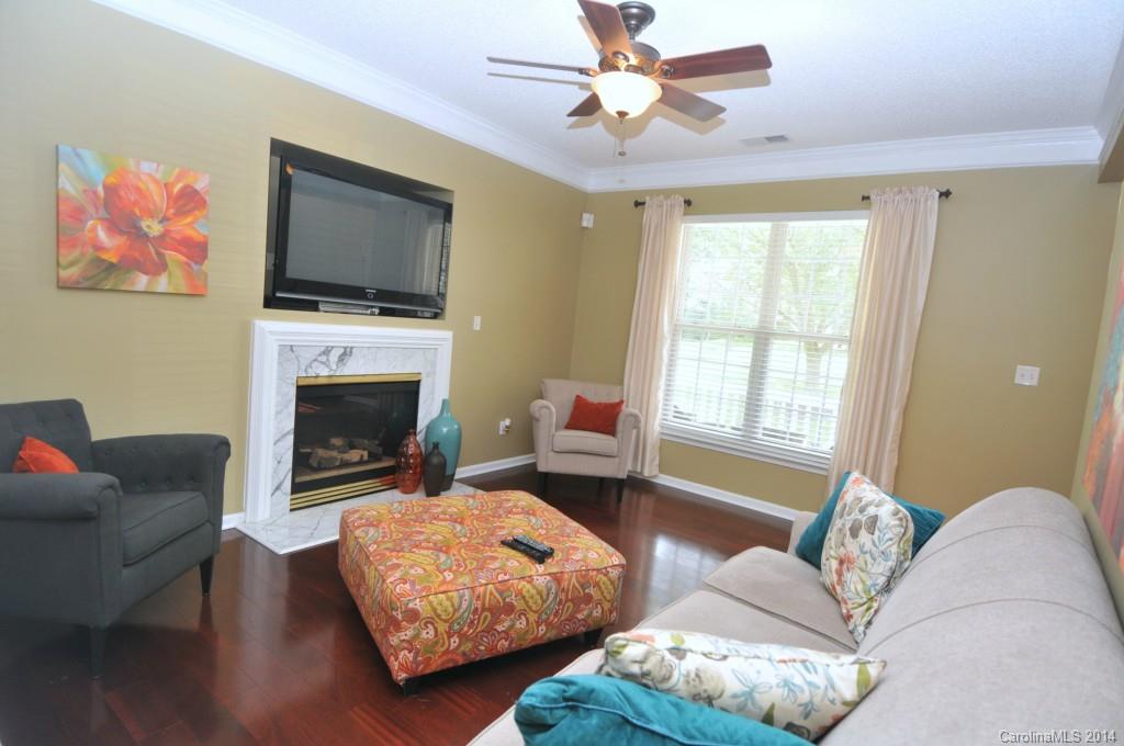 3403 Passour Ridge Lane Charlotte, NC 28269 - Photo 5 of 24