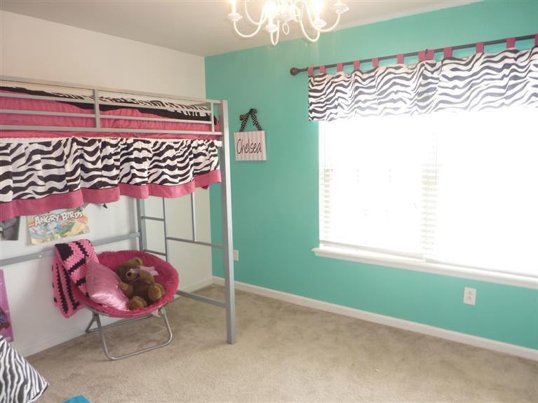 618 Regent Road Versailles, KY 40383 - Photo 20 of 38 Bedroom