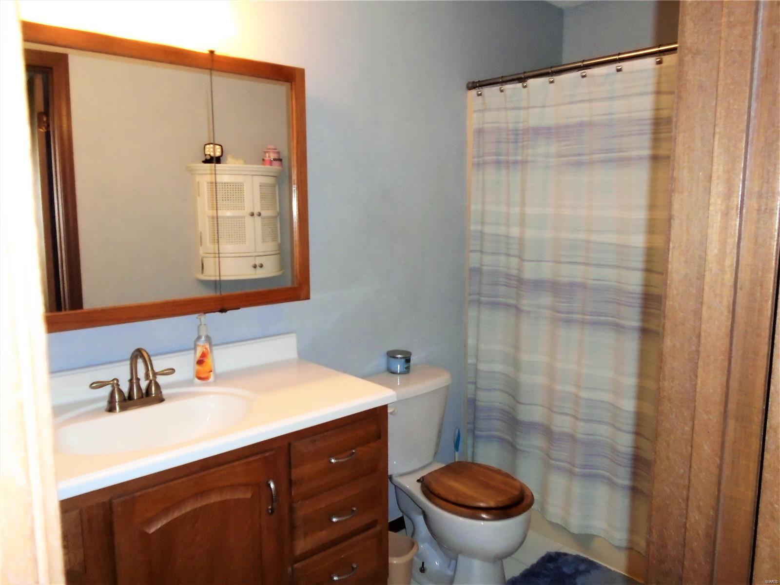 2330 Morrison Road Granite City, IL 62040 - Photo 12 of 23 Gallery Image 12