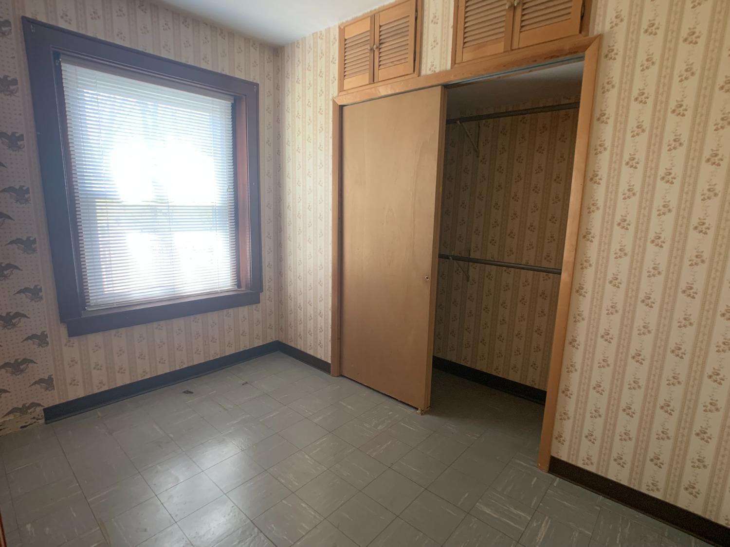 904 Locust Corner Road Cincinnati, OH 45245 - Photo 12 of 17 Gallery Image 12