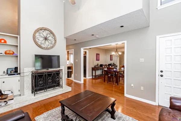 $194,900 | 5435 Heatherstone Drive, Baton Rouge, LA 70820