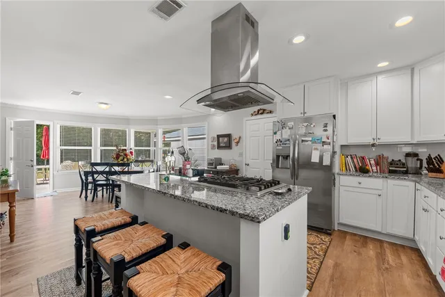 $549,000 | 6342 Dover Bluff Road, Waverly, GA 31565