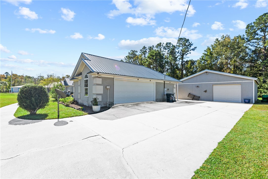 6342 Dover Bluff Road Waverly, GA 31565 - Photo 8 of 43