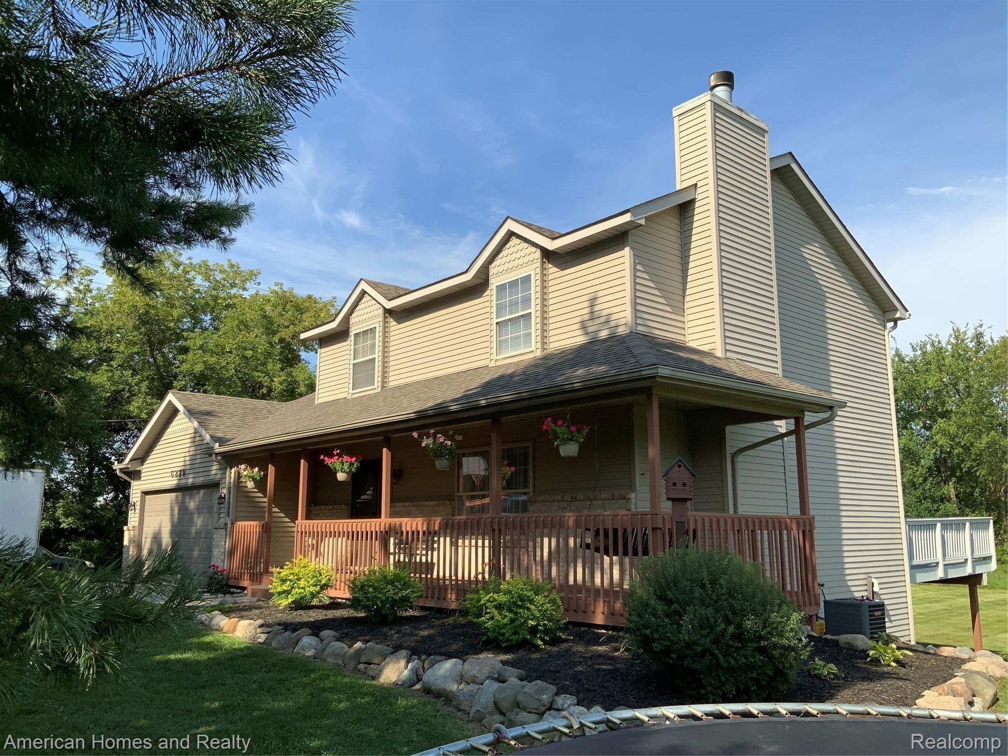 6279 Dutch Road Goodrich, MI 48438 - Photo 2 of 22 68B30652-2677-409E-8FFF-0116F592D26C.jpeg