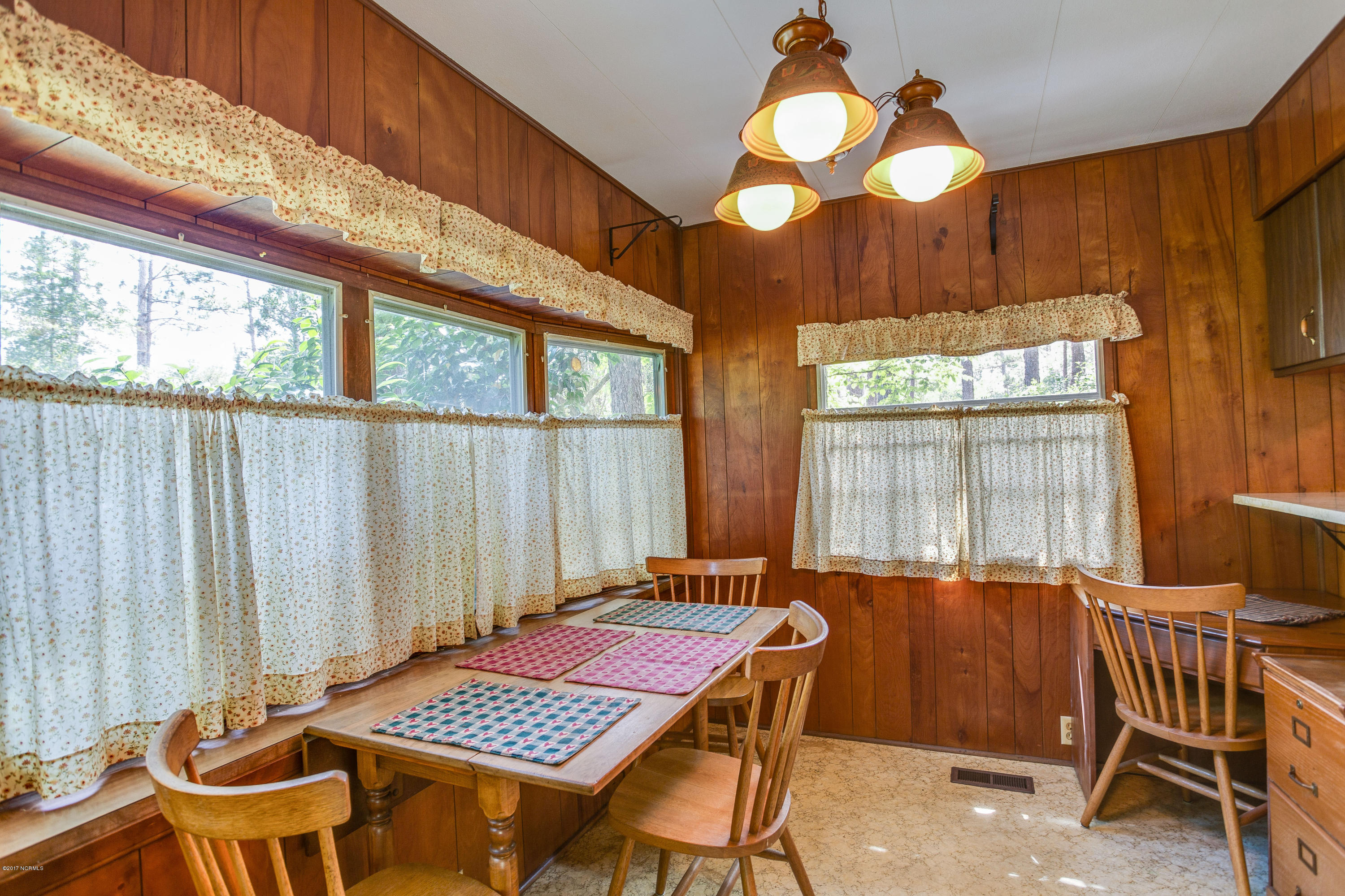 1047 Berryhill Road Boiling Spring Lakes, NC 28461 - Photo 13 of 30 1047 Berryhill Road -5