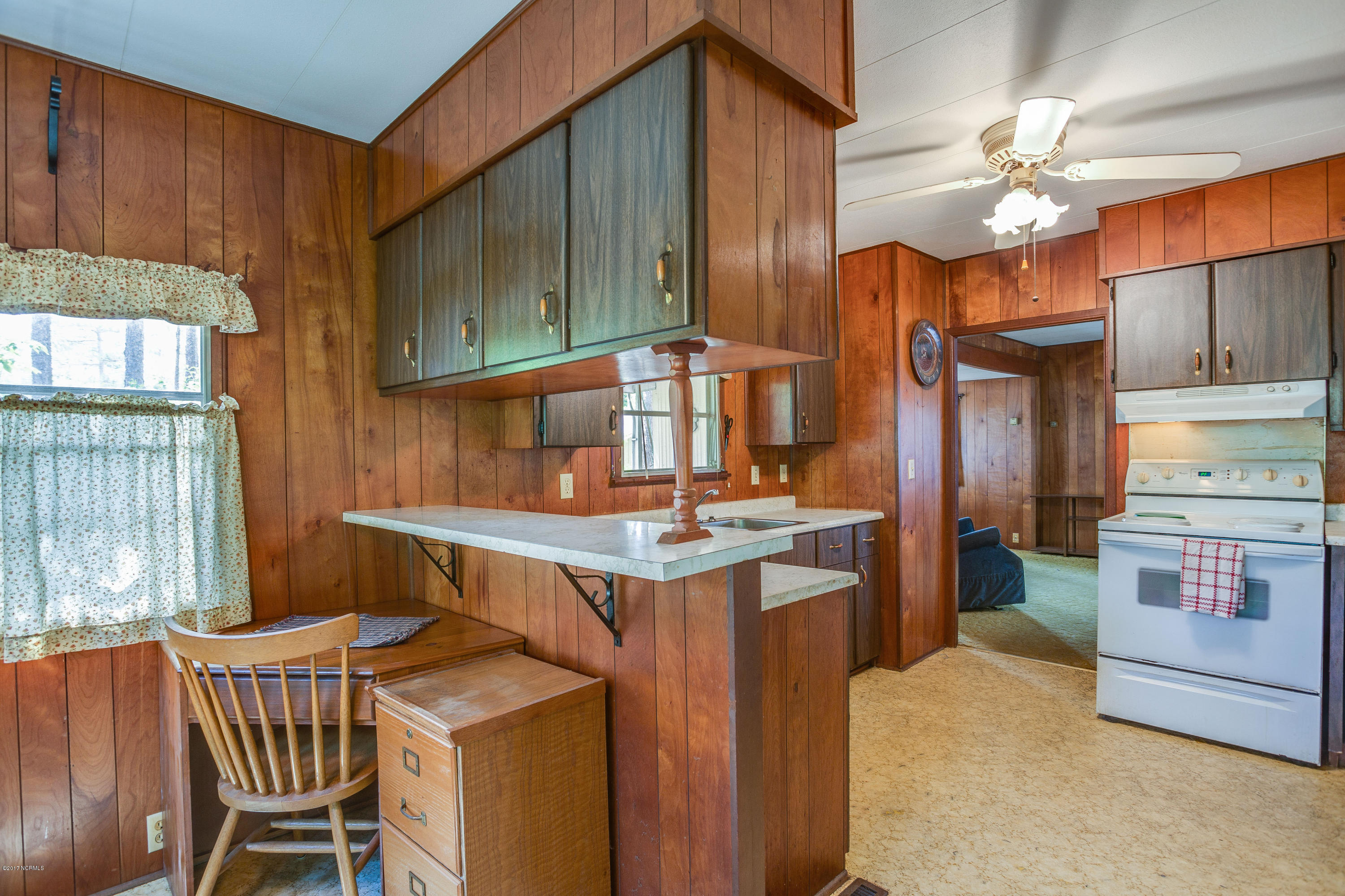 1047 Berryhill Road Boiling Spring Lakes, NC 28461 - Photo 15 of 30 1047 Berryhill Road -9