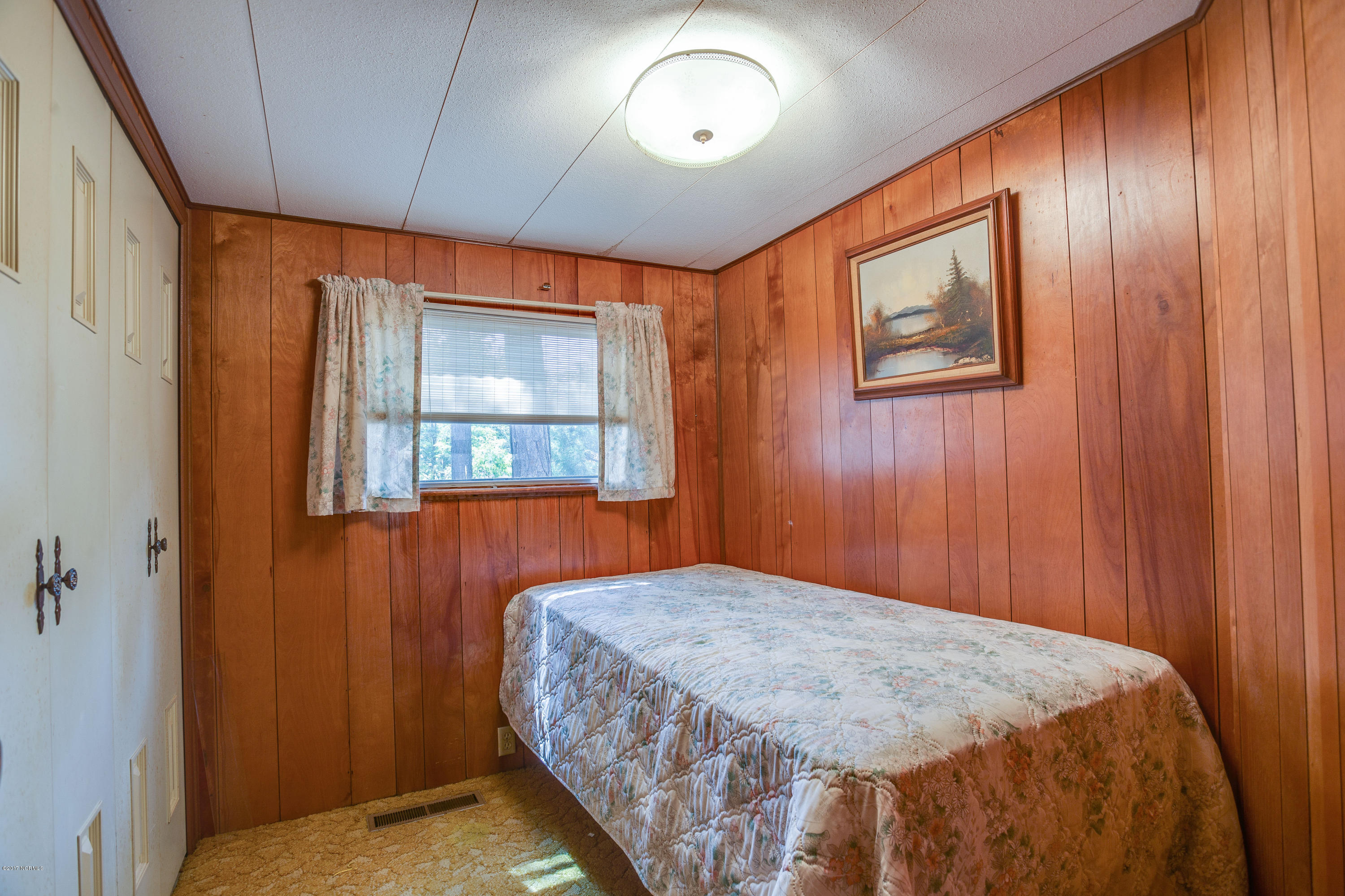 1047 Berryhill Road Boiling Spring Lakes, NC 28461 - Photo 23 of 30 1047 Berryhill Road -15