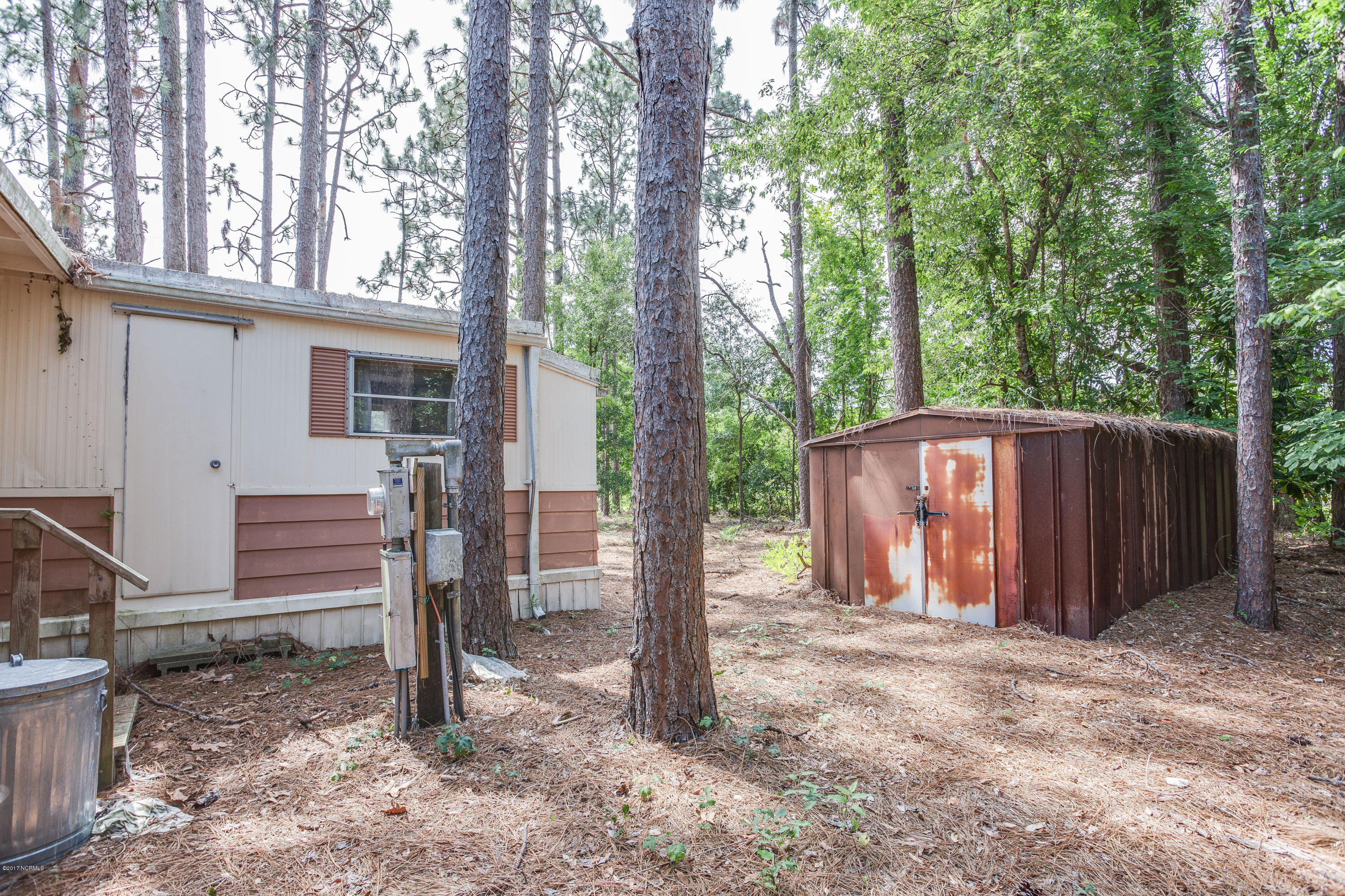 1047 Berryhill Road Boiling Spring Lakes, NC 28461 - Photo 25 of 30 1047 Berryhill Road -23