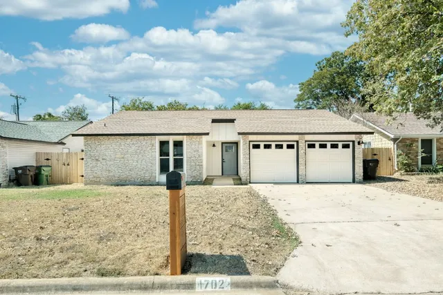 $2,000 | 1702 Wagon Gap Drive, Round Rock, TX 78681