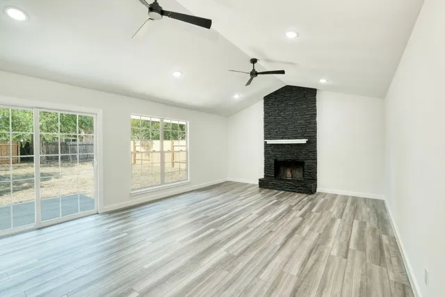 $2,000 | 1702 Wagon Gap Drive, Round Rock, TX 78681