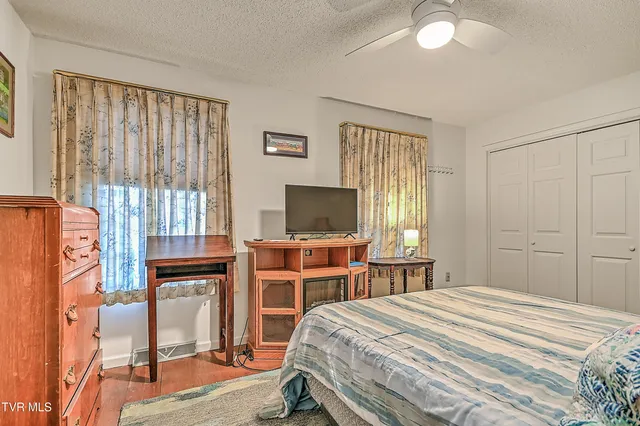 $319,900 | 42 Platinum Court, Unit 42, Johnson City, TN 37604