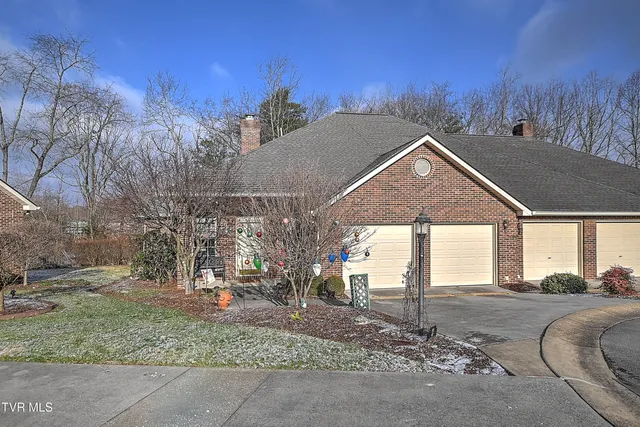 $319,900 | 42 Platinum Court, Unit 42, Johnson City, TN 37604