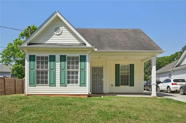 $2,695 | 2596 Bates Street Southeast, Smyrna, GA 30080