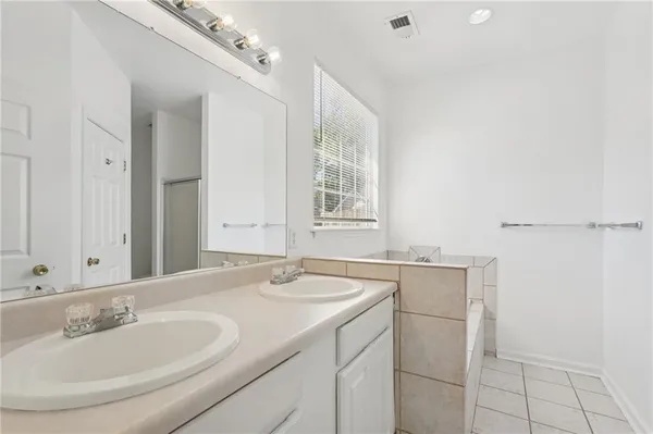 $2,695 | 2596 Bates Street Southeast, Smyrna, GA 30080