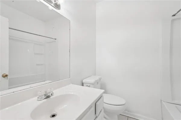 $2,695 | 2596 Bates Street Southeast, Smyrna, GA 30080